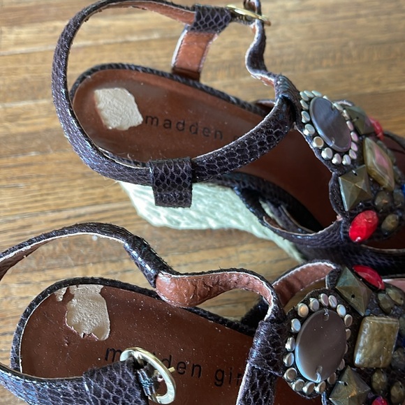 STEVE MADDEN SHANTELL HANDMADE SANDALS 6 - Picture 4 of 9